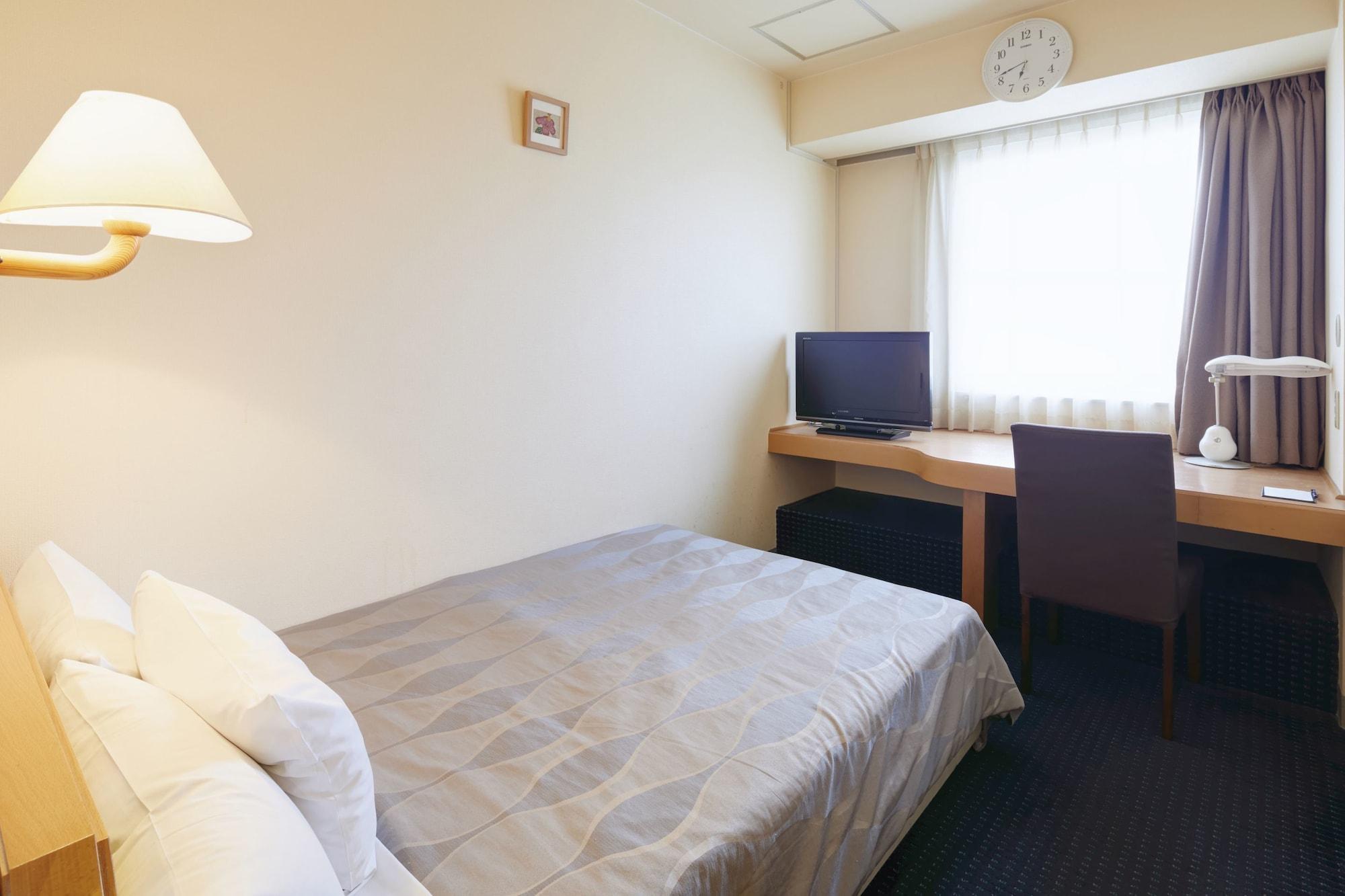 Hotel Roco Inn Matsuyama Naha Buitenkant foto