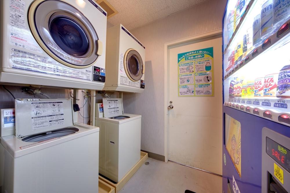Hotel Roco Inn Matsuyama Naha Buitenkant foto