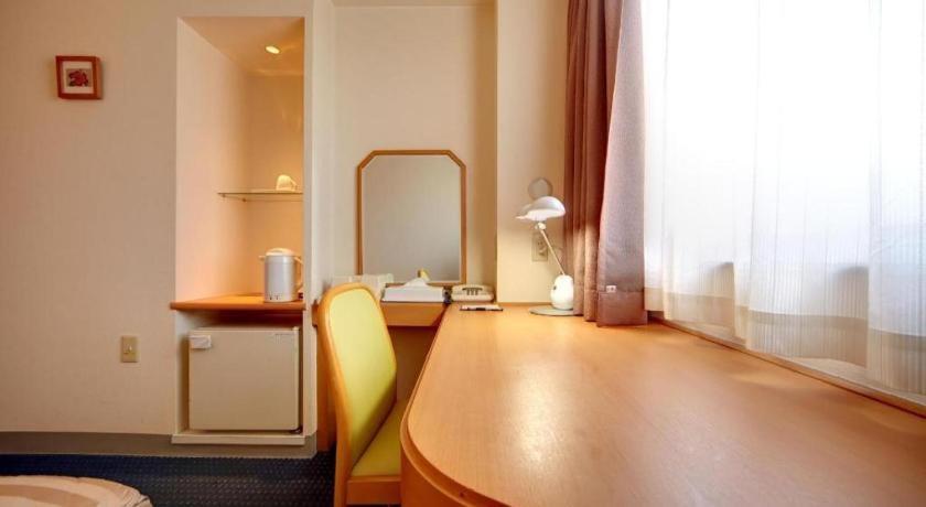 Hotel Roco Inn Matsuyama Naha Buitenkant foto