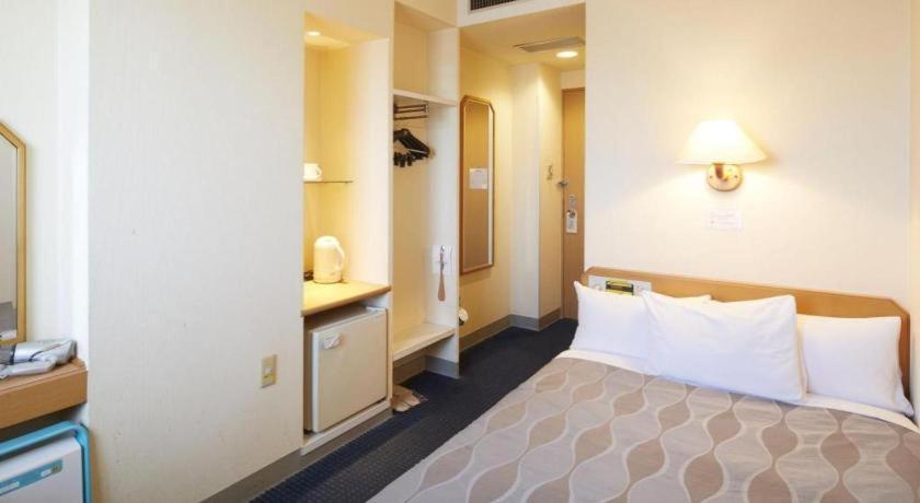Hotel Roco Inn Matsuyama Naha Buitenkant foto